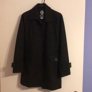 Tres Bien Black Peacoat